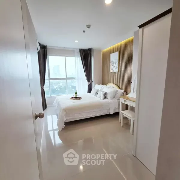 Lumpini Seaview Однокомнаяная квартира